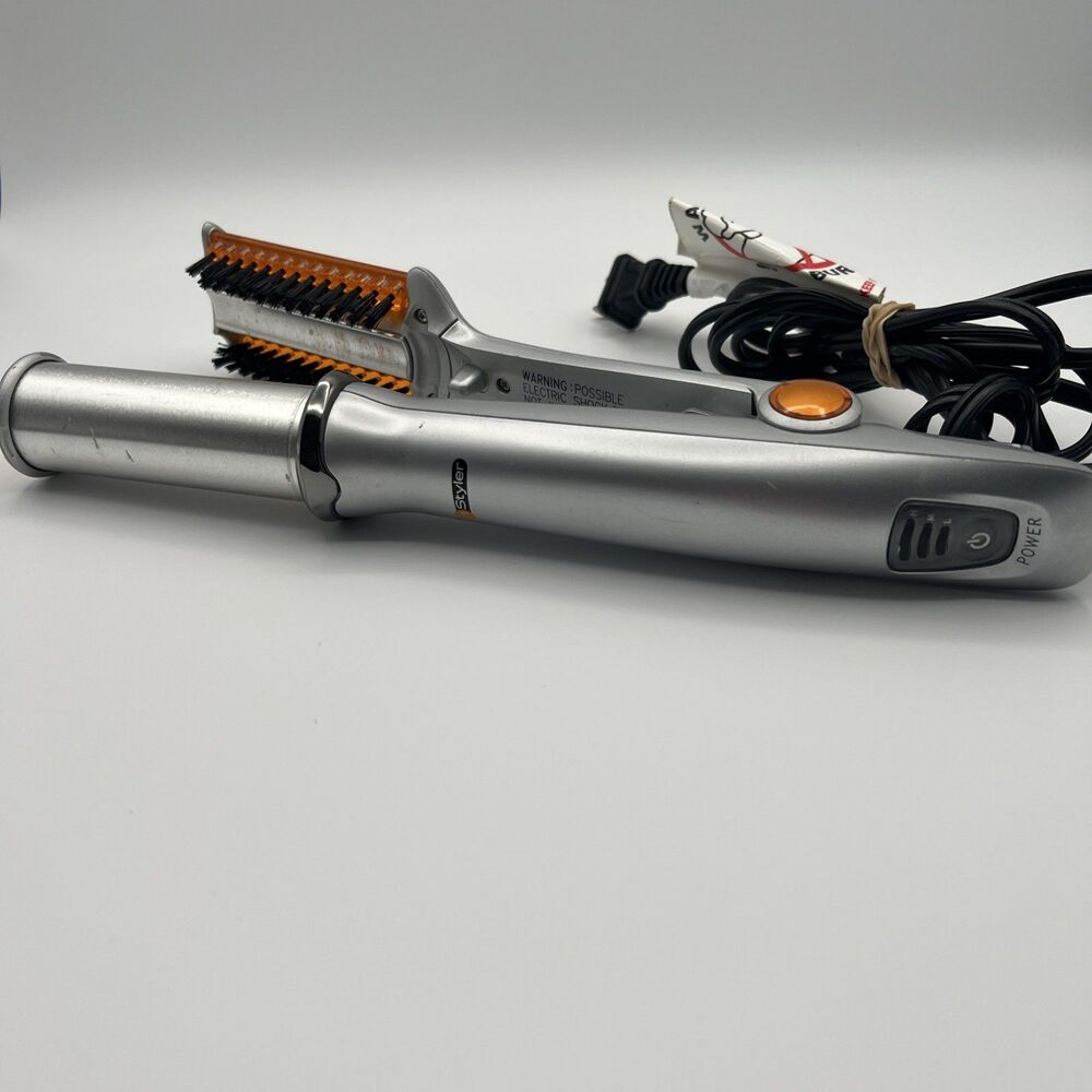 InStyler Rotating Hair Straightening Curling Hot Iron 1 1/4" IS1001 Tested WORKS
